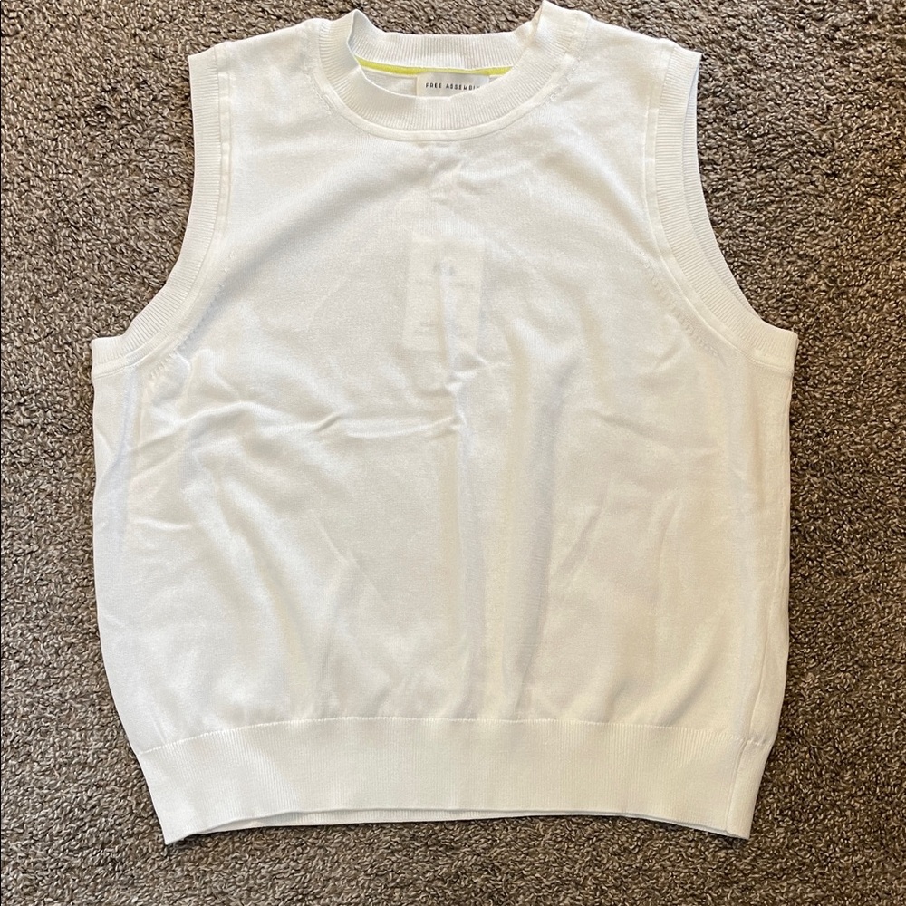 Free Assembly White Sleeveless Top